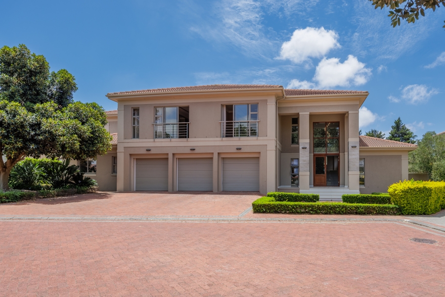 4 Bedroom Property for Sale in Vierlanden Western Cape